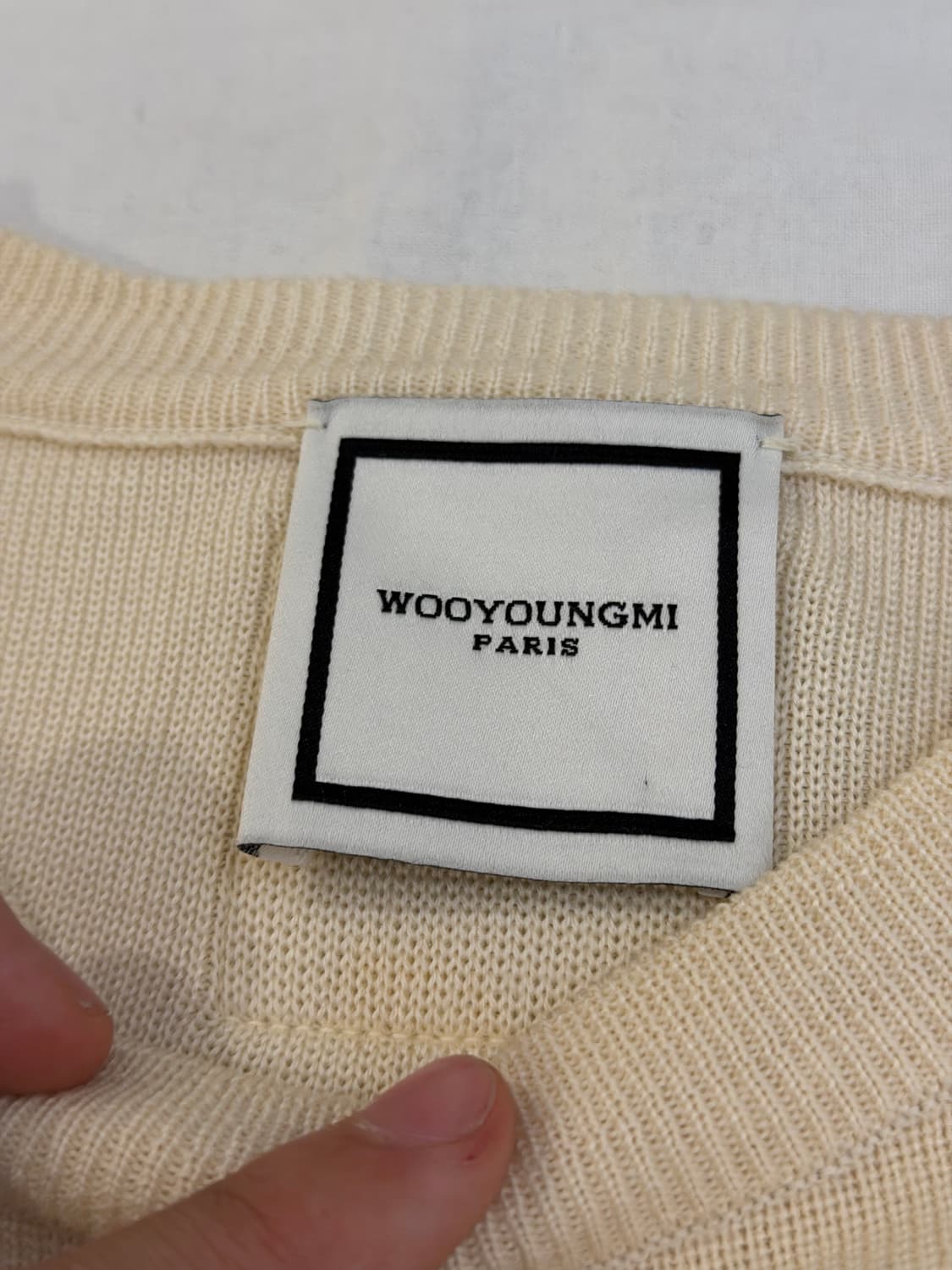 22시즌) 우영미 레더 패치 텍션지 울 니트 아이보리 상품이미지5