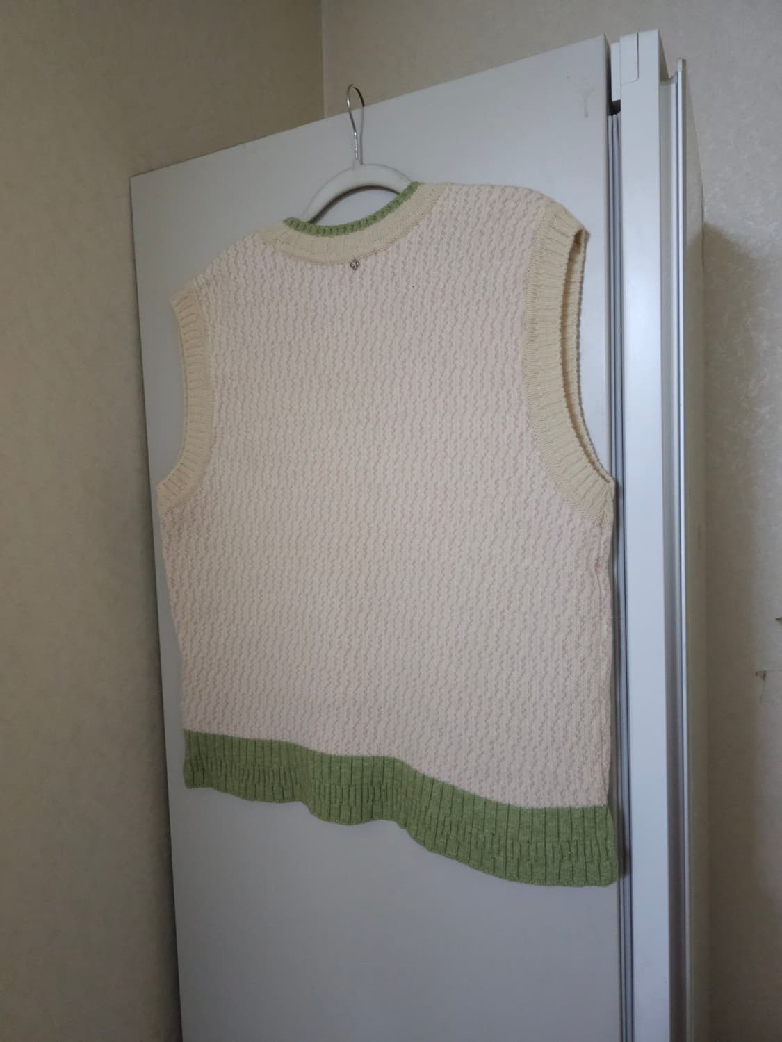 Thursday Island 울 베스트 아이보리 그린 상품이미지6