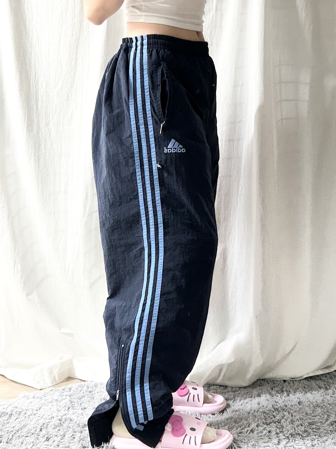 아디다스 네이비 삼선 우븐팬츠 상품이미지3