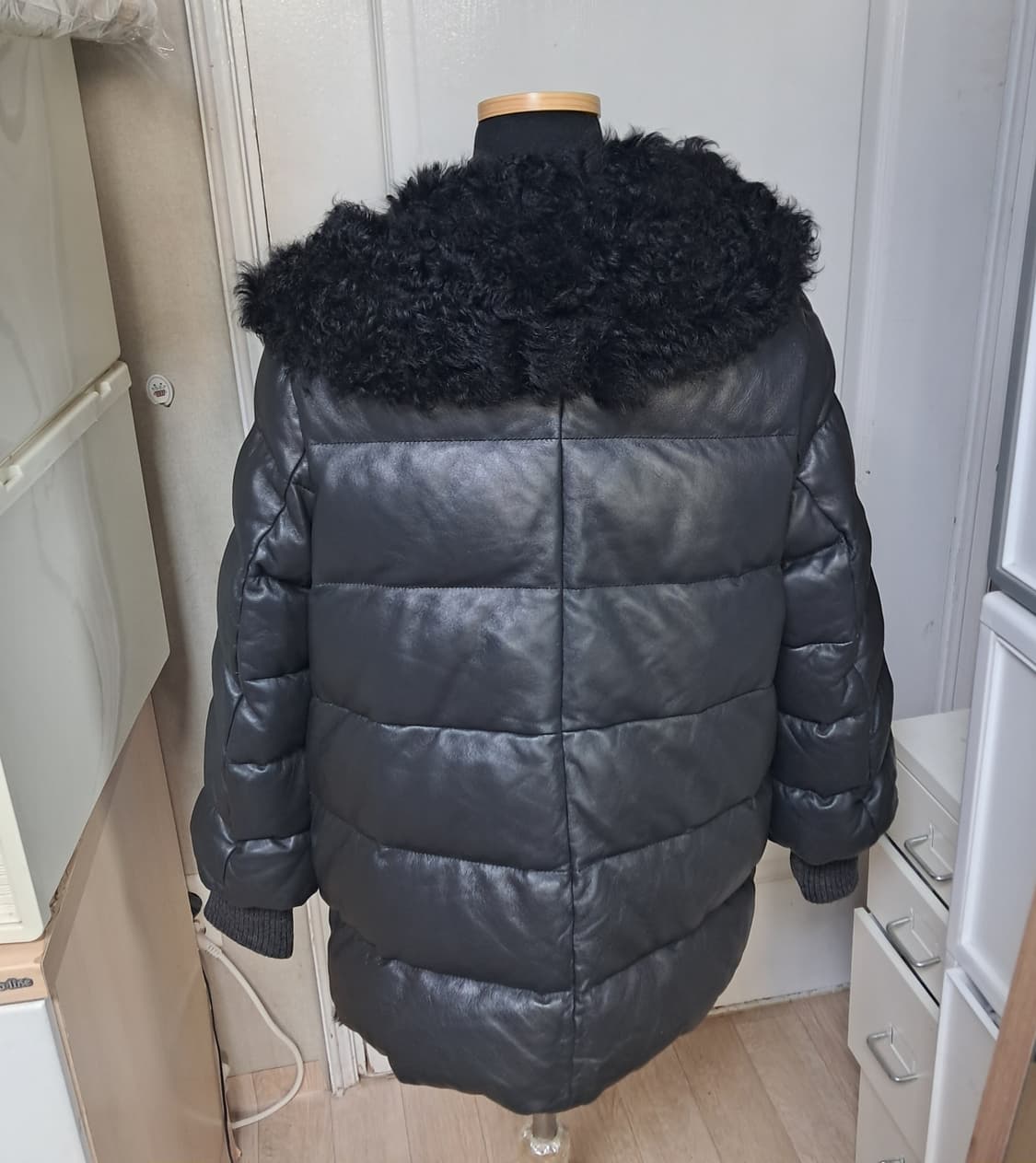 KUHO 구호 가죽 리얼 양털퍼 패딩 무스탕 55~날씬66 상품이미지3