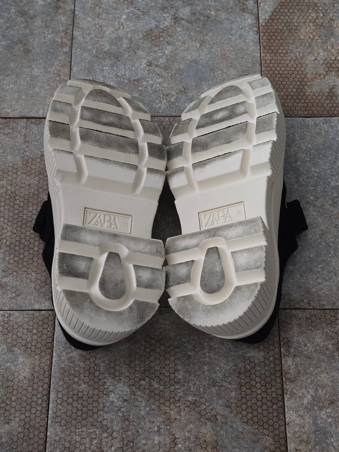 (235)자라 트랙솔 스포티 메리 제인 플랫 슈즈 상품이미지10