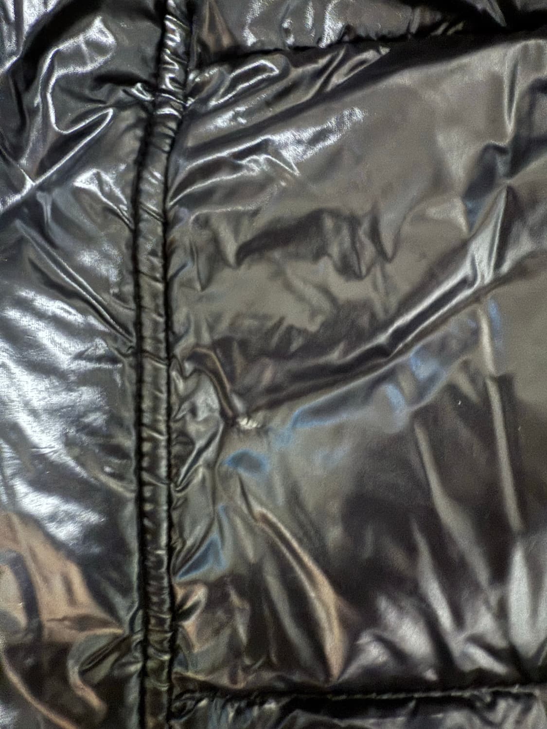 몽클레르 레쇼 패딩 판매합니다. 상품이미지4