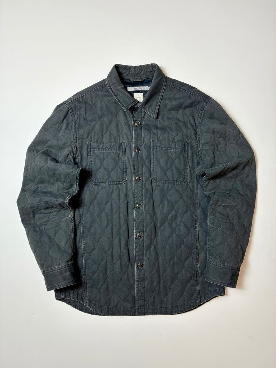 시리즈 20FW 피그코팅 웨이브 퀼팅 아우터 셔츠 PN8924 상품이미지1