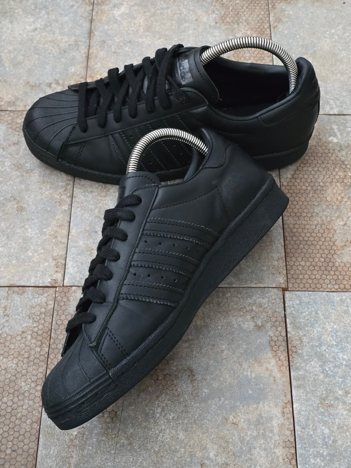 (260)아디다스 슈퍼스타 80s 트리플 블랙 상품이미지5