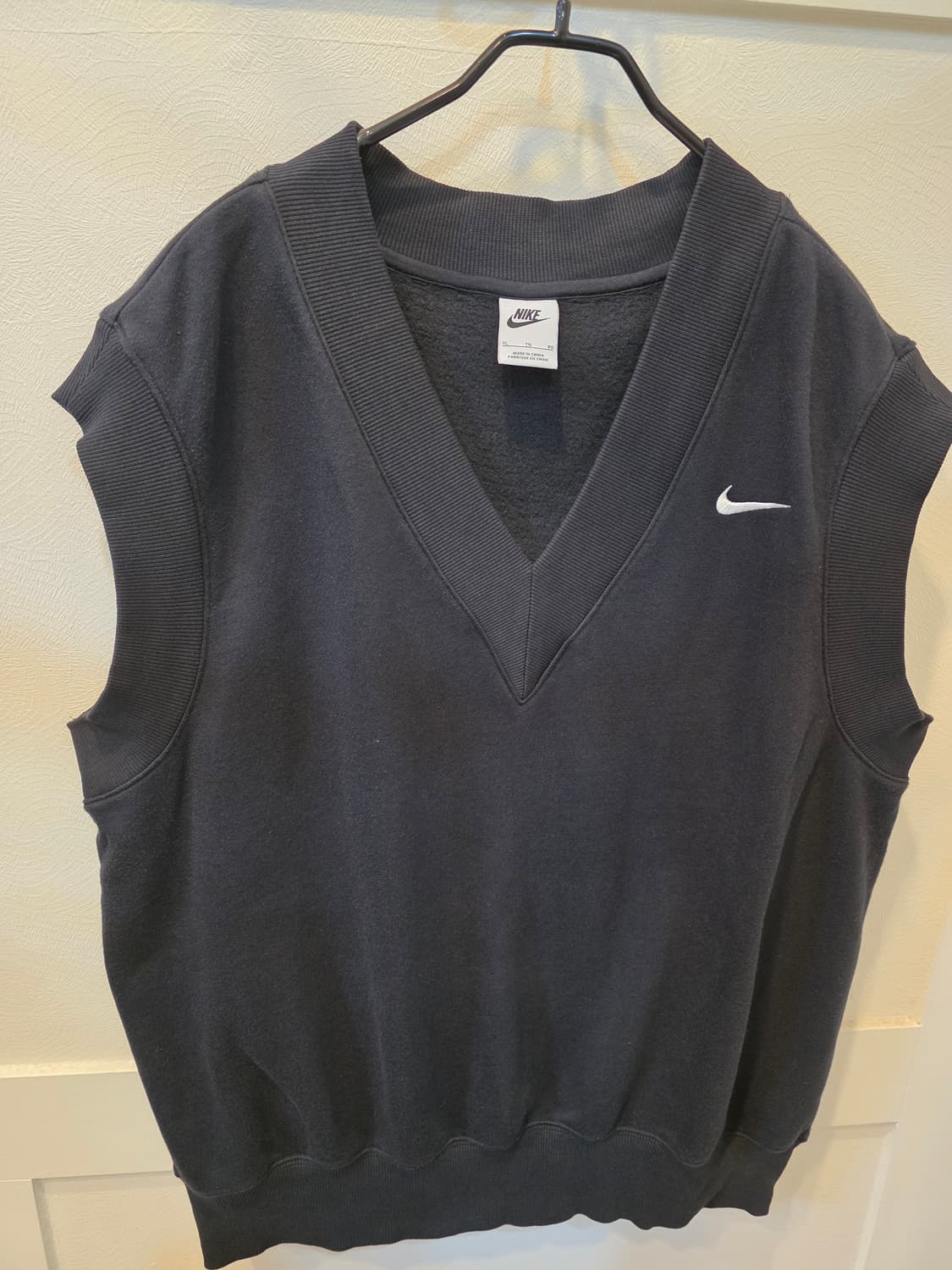 나이키 V넥 블랙 반기모 조끼 상품이미지2