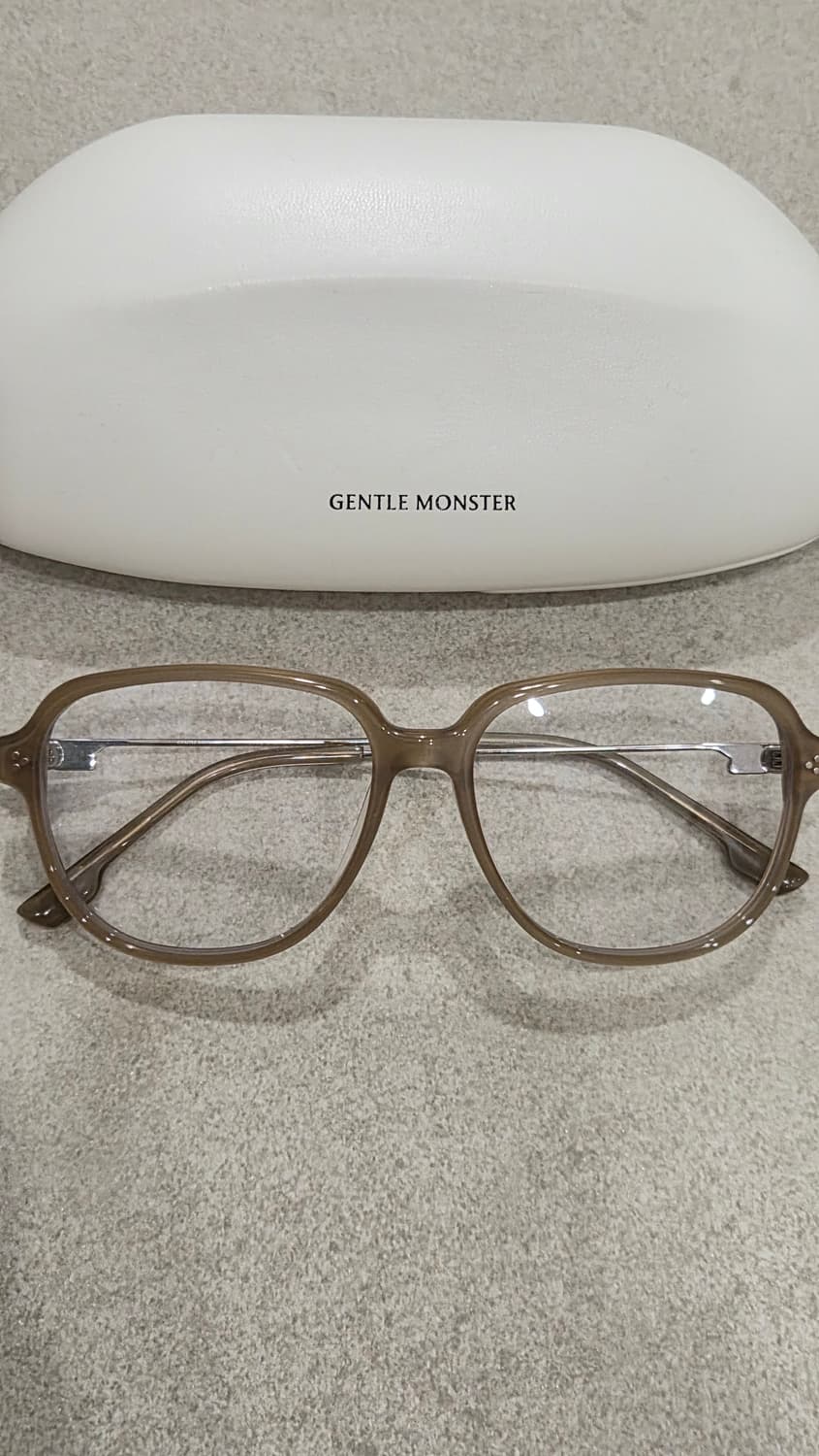 젠틀몬스터 안나 BRC9 상품이미지1