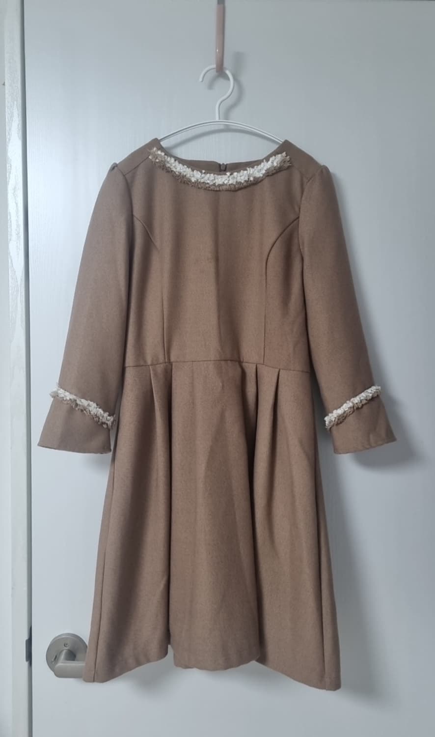 시크라인 베이지 원피스 S 하객룩 (드라이크리닝 완료) 상품이미지1