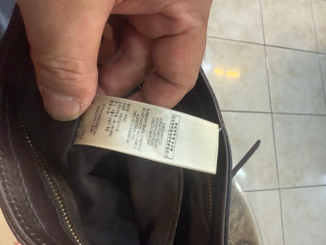 정품 버버리 노바체크 크로스백 팝니다 상품이미지10