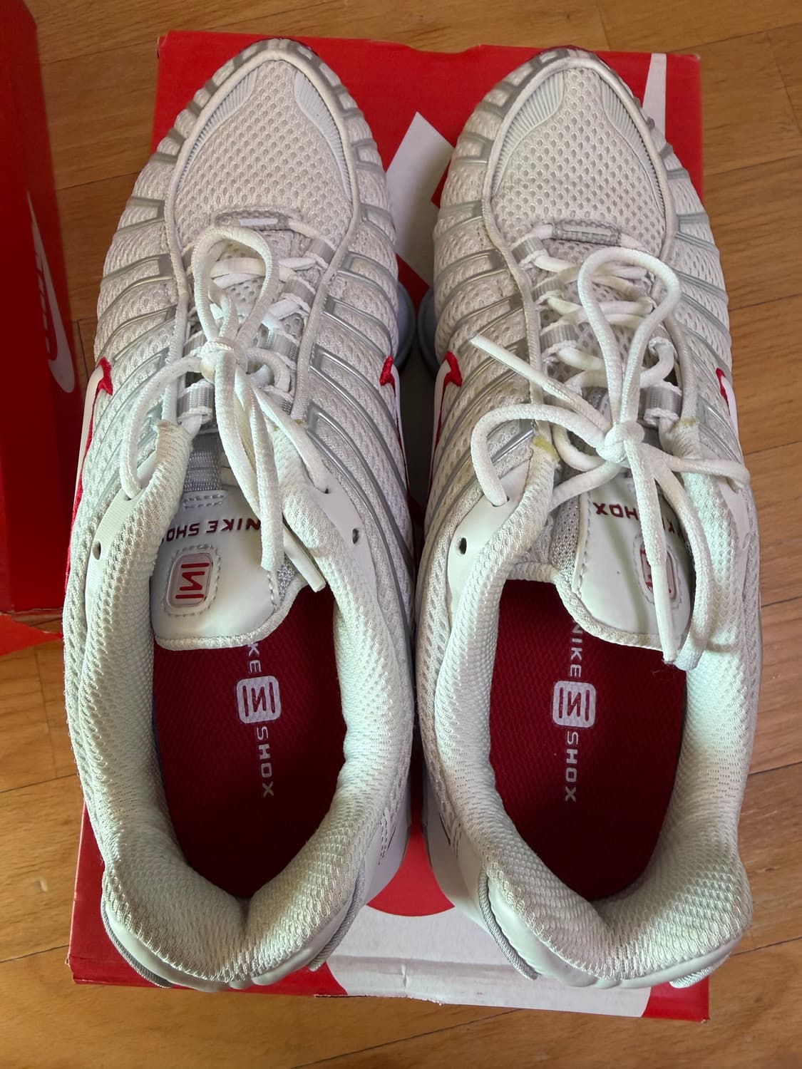 나이키 샥스 TL 플래티넘 틴트 상품이미지2