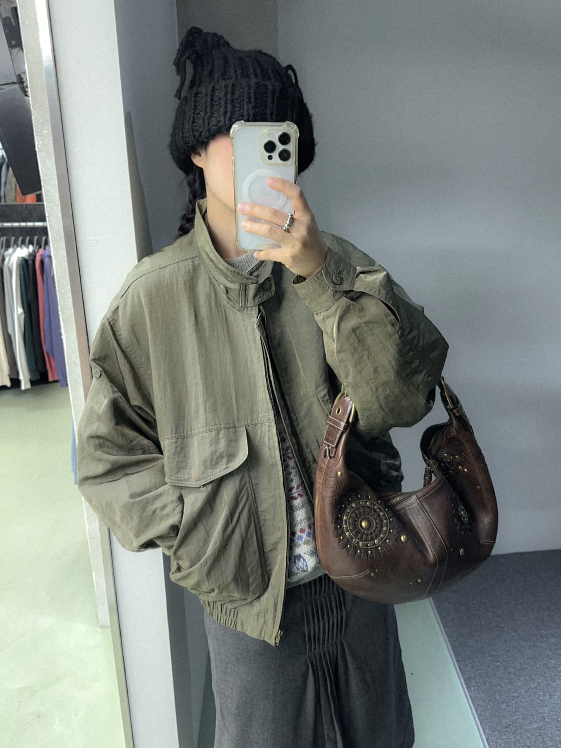silky khaki bomber jacket 상품이미지1