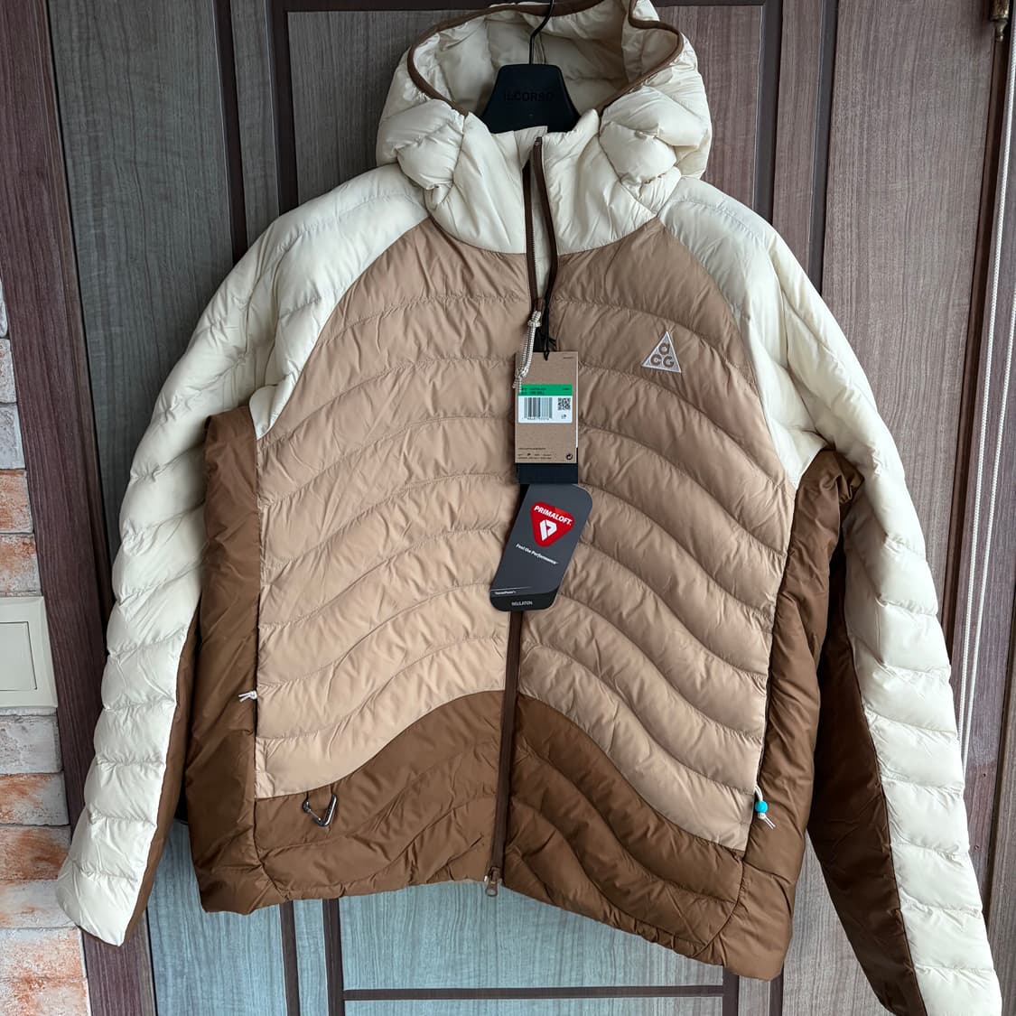 새상품(XL) 나이키 ACG 라바 플로우 써마핏 ADV 자켓 라이트 카키 상품이미지1