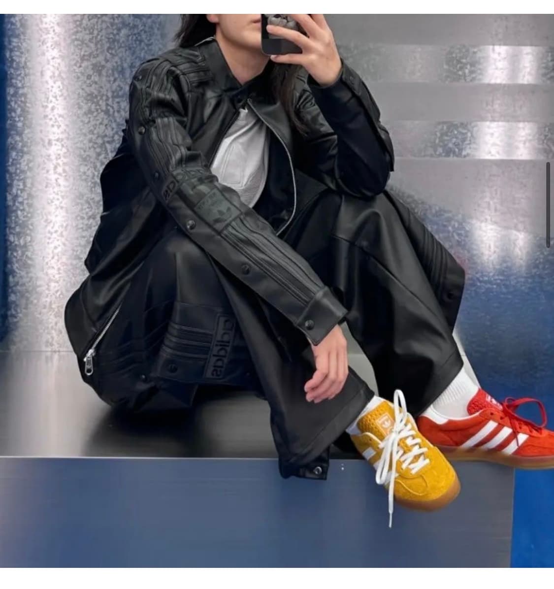 아디다스 레어 레더 크롭 자켓 레이싱 자켓 상품이미지2