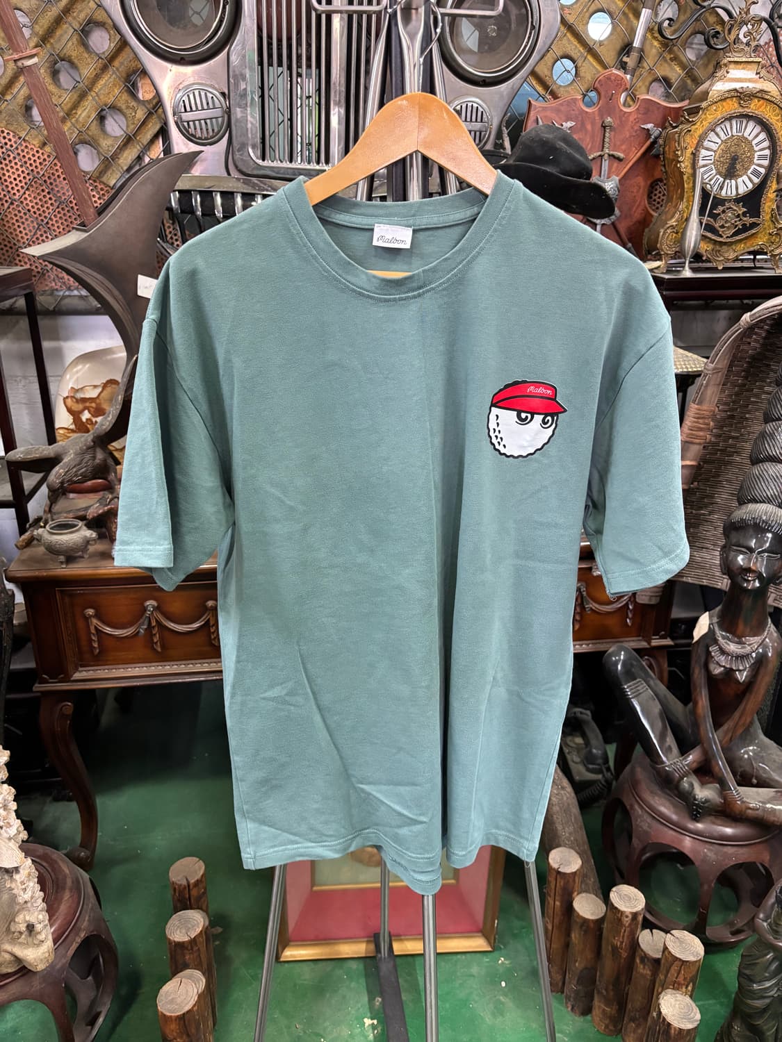 말본 골프(Malbon Golf)버킷 자수 라운드 반팔 티셔츠 상품이미지1