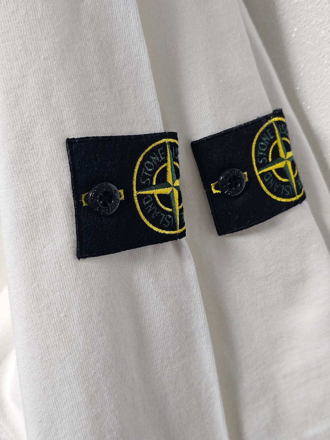 스톤아일랜드 헤비 코튼 플리스 크루넥 스웨트셔츠
(새 상품) 상품이미지7