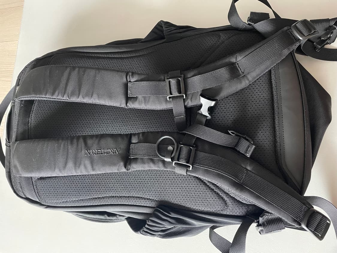 아크테릭스 멘티스 26 블랙 구형로고 상품이미지2