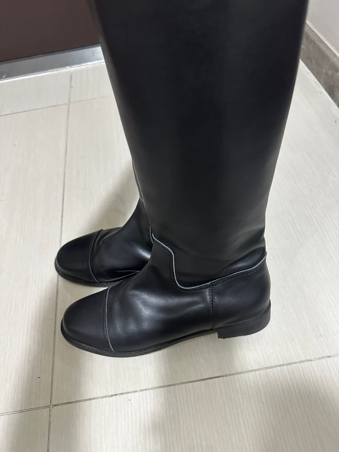 플랫베이스 호와스 모던 롱부츠 블랙 235사이즈 상품이미지4