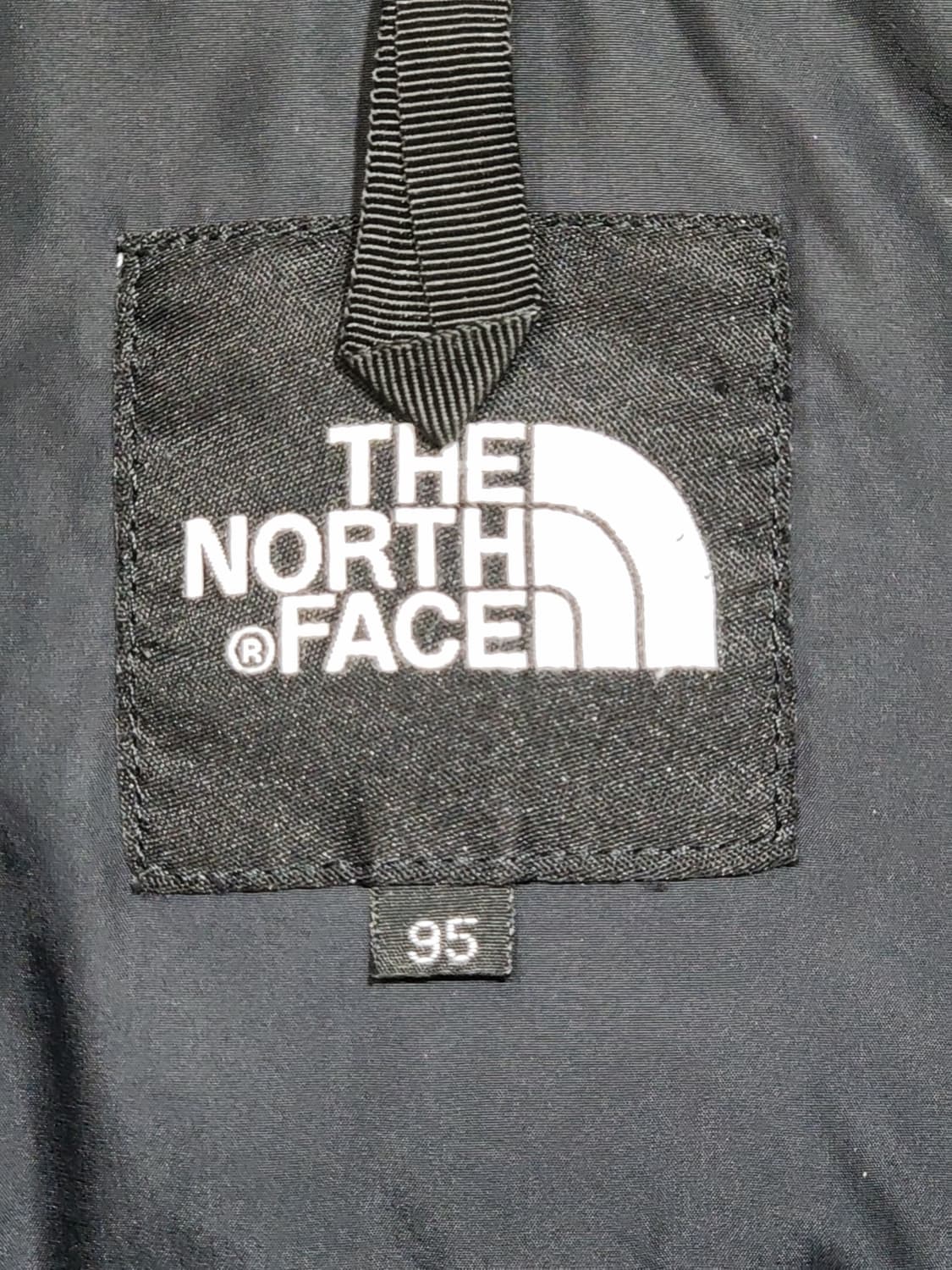 (100) 노스페이스 700 눕시 패딩점퍼 블랙 거위털 다운자켓  상품이미지3