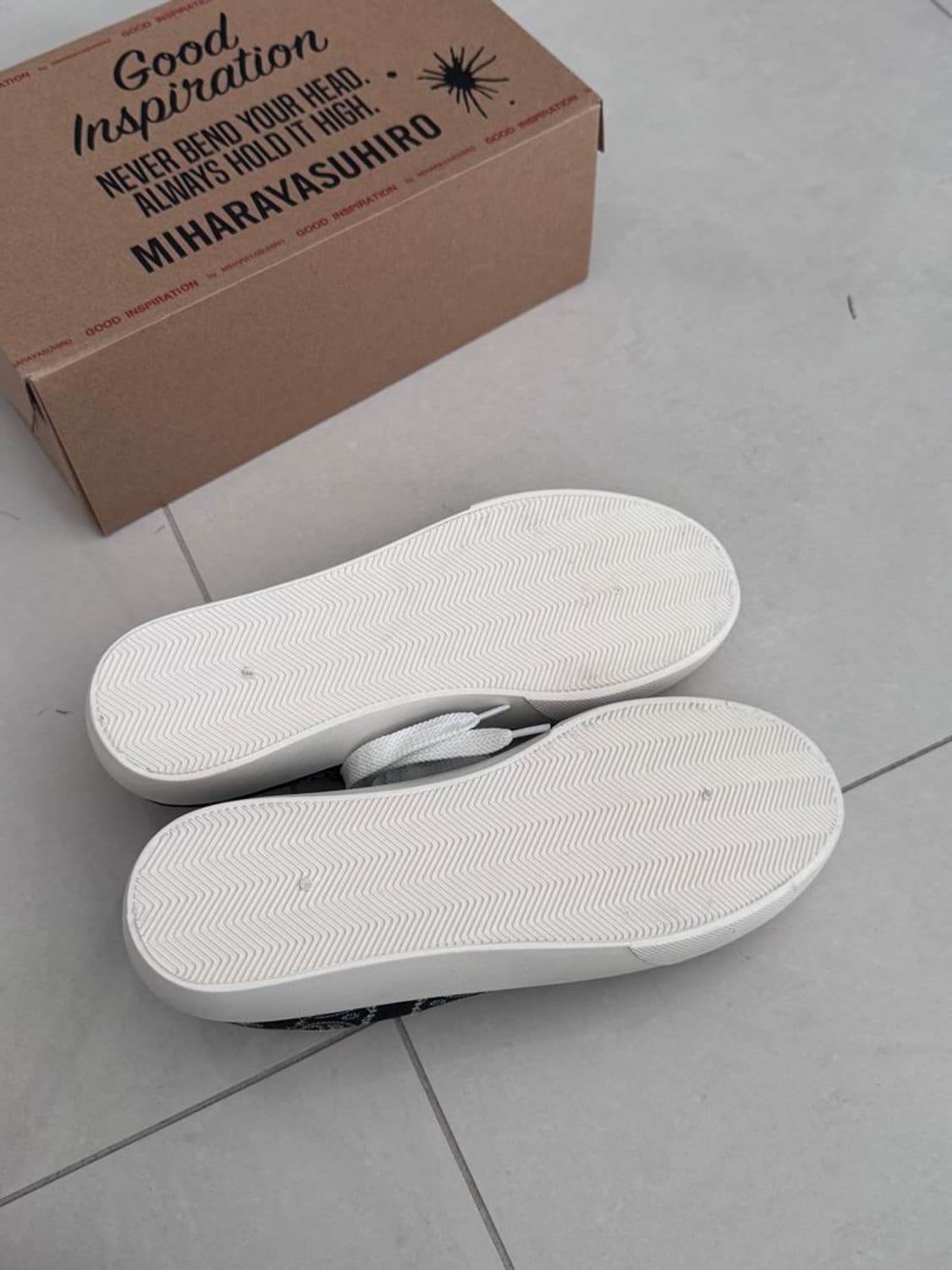 PAISLEY SNEAKERS 페이즐리 스니커즈 상품이미지4