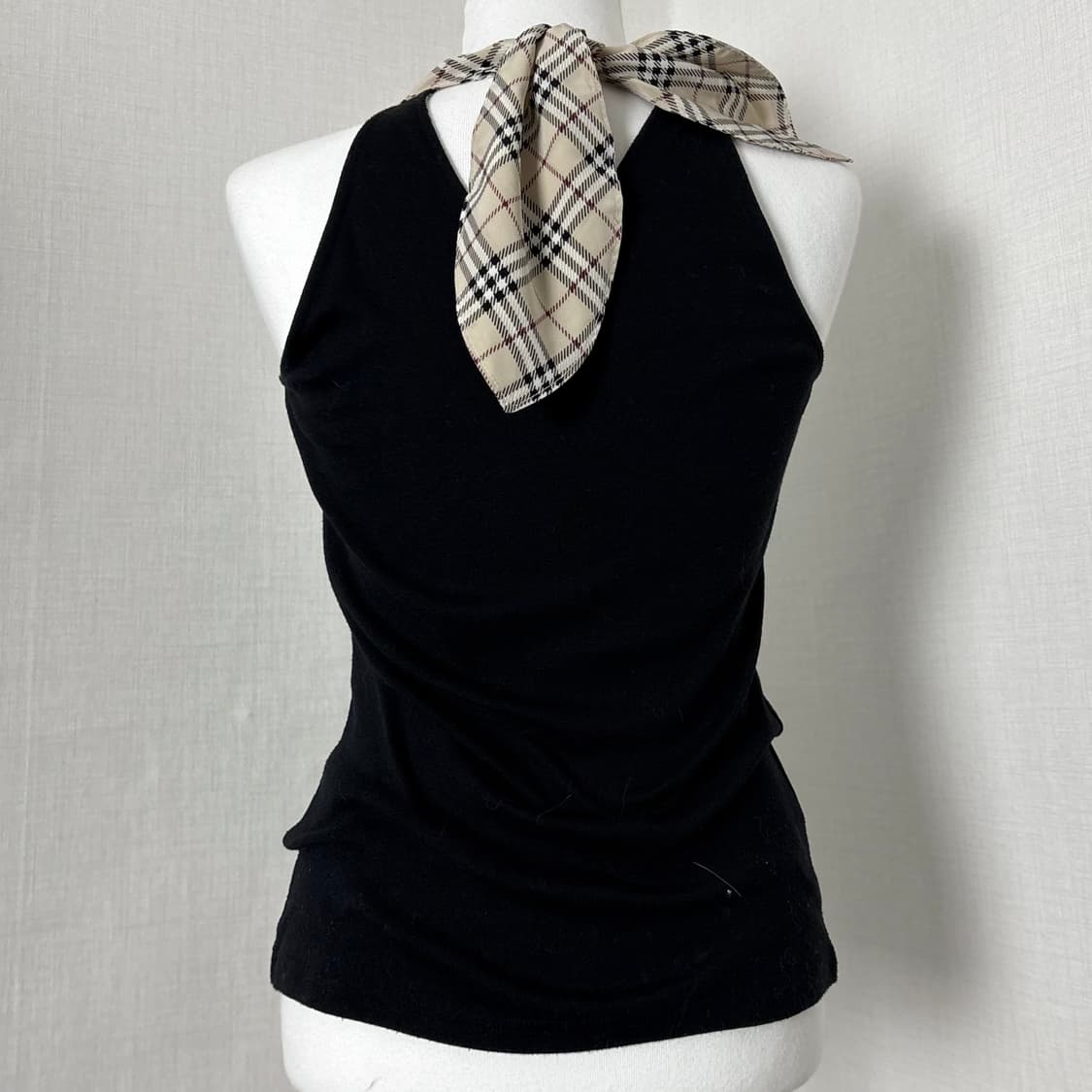 버버리 블루라벨 홀터넥 나시 상품이미지1