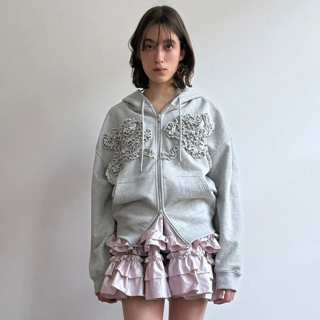 시눈 로즈 프릴 후드집업 상품이미지1