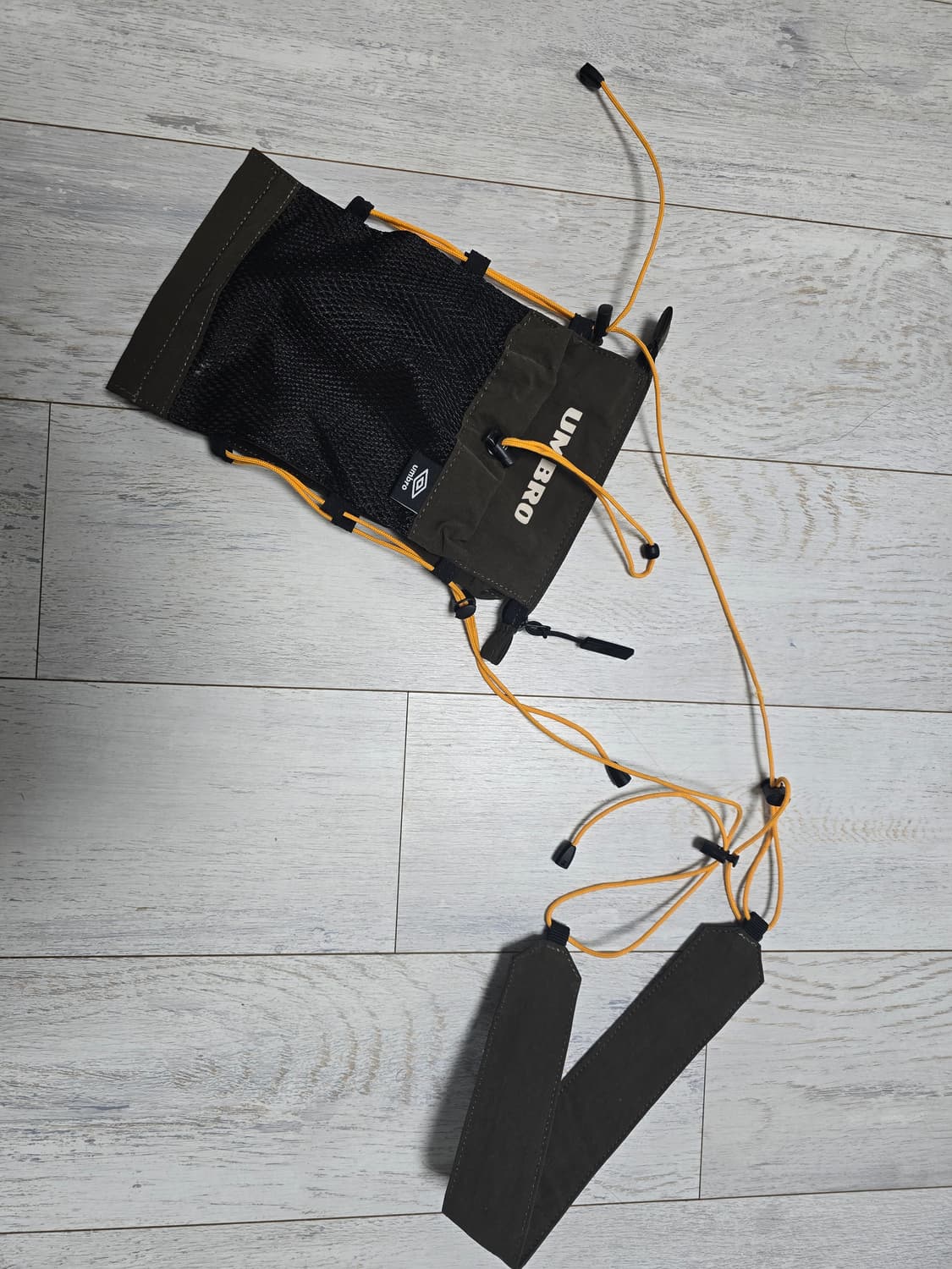 엄브로 미니 크로스백 가방 파우치백 상품이미지4