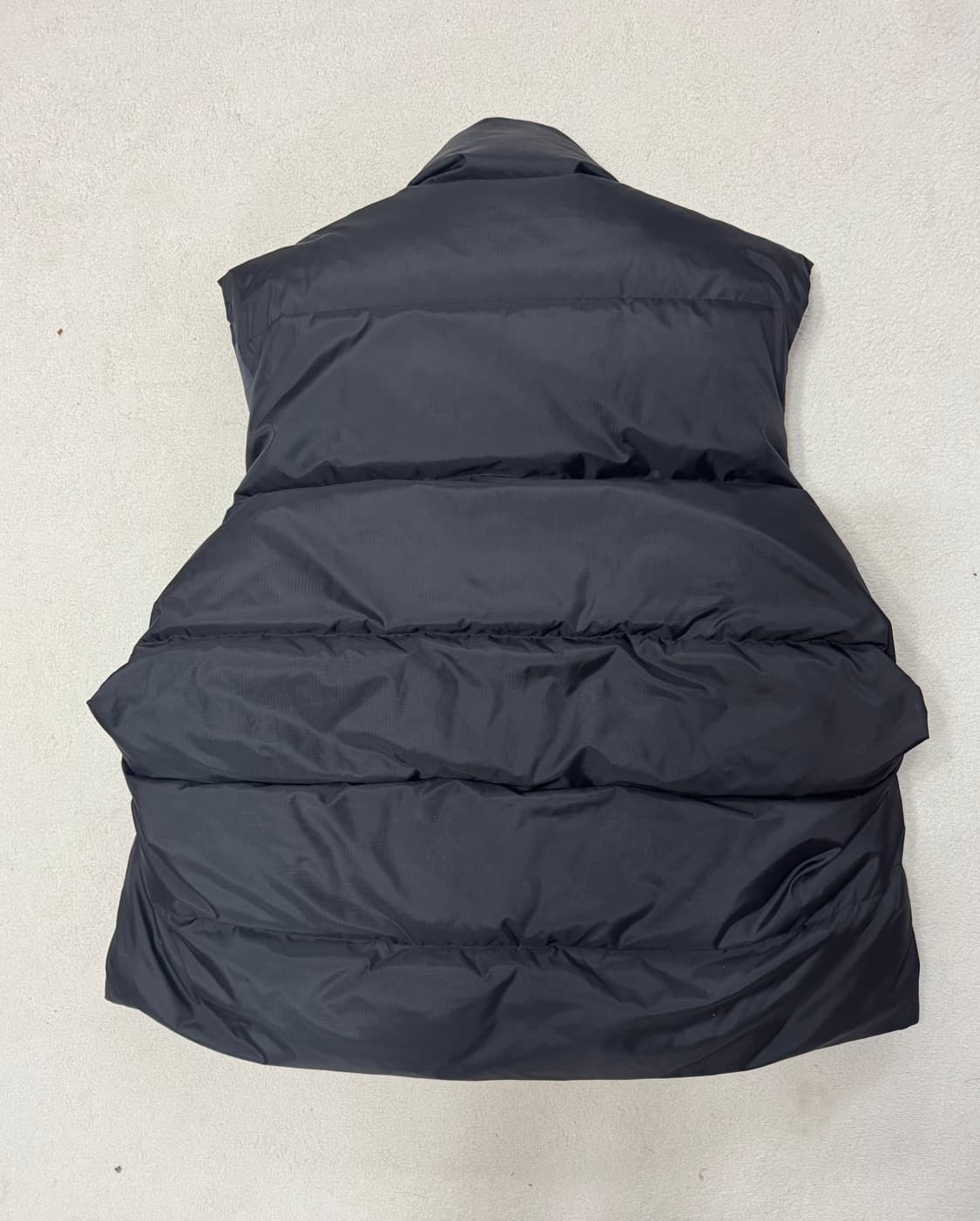 캐피탈 립스탑 나일론 다운 버거 킬 조끼 블랙 상품이미지3