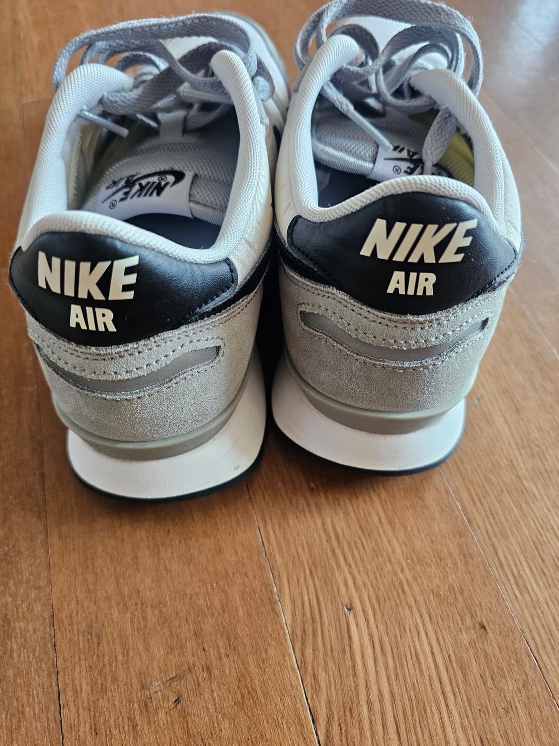 나이키 에어 볼텍스(1회착용) 255 상품이미지3