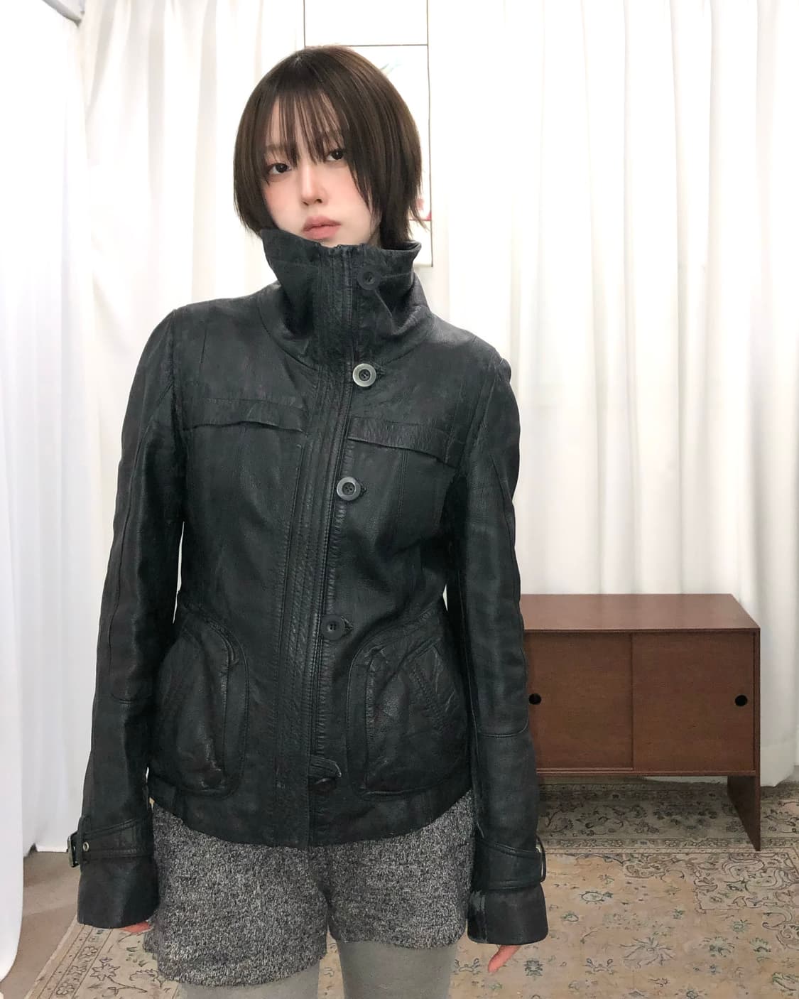 블랙 하이넥 양가죽 자켓 상품이미지1