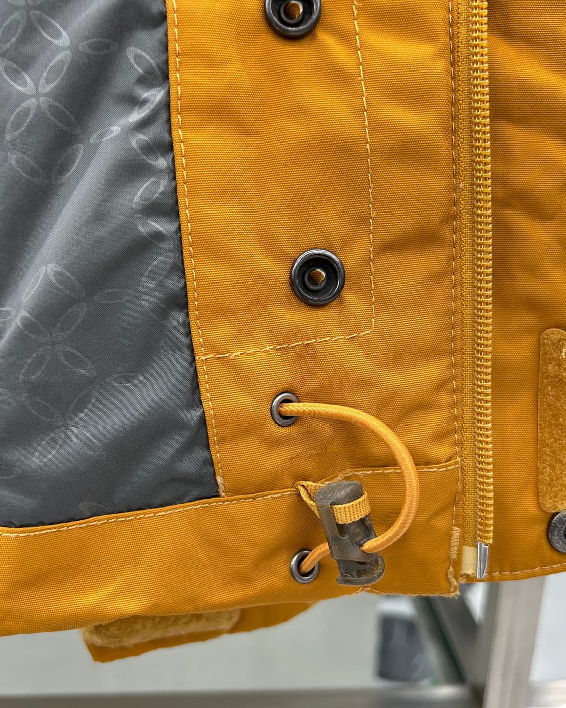 오클리 00s 신슐레이트 아웃도어 자켓 상품이미지7