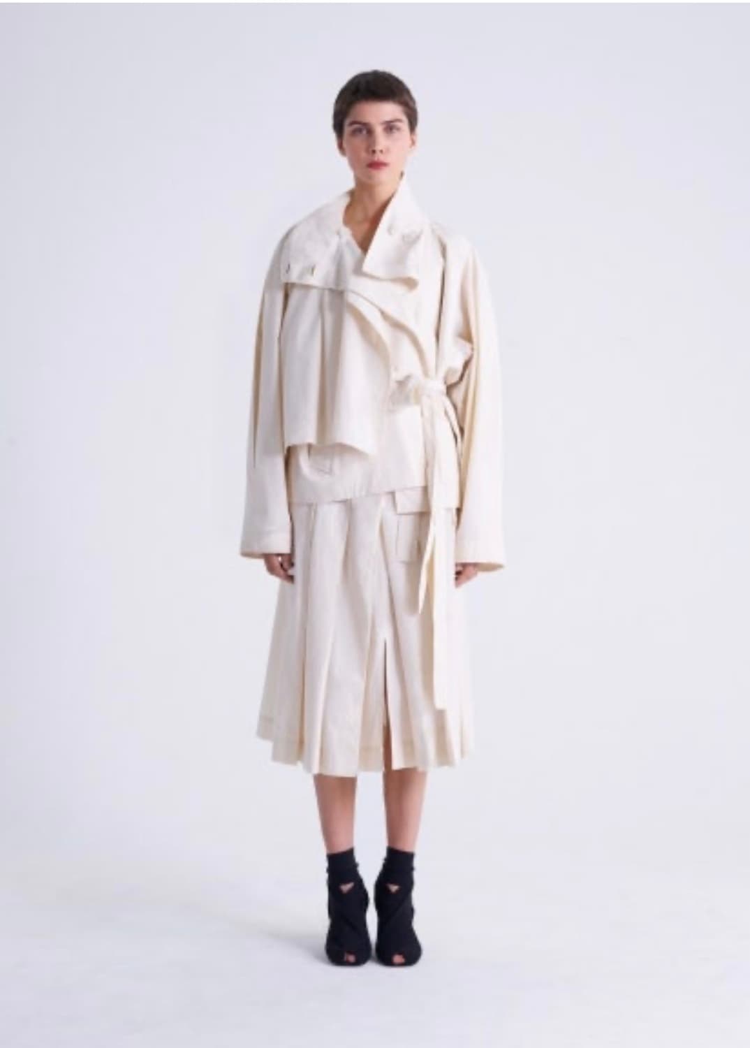 LEMAIRE 르메르 숏트렌치 상품이미지2