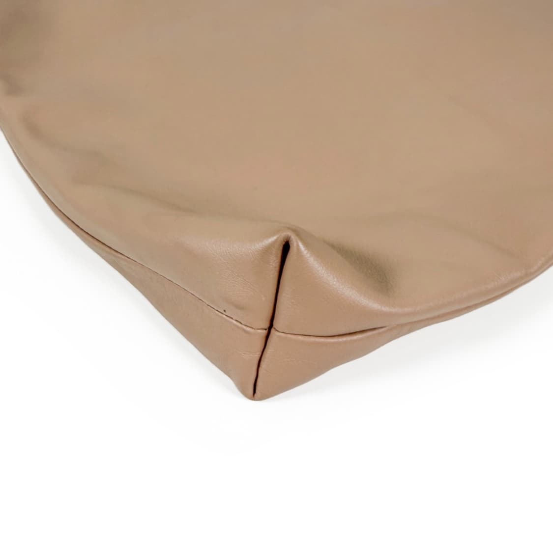 미우미우 여성 로고 체인 소프트 레더 숄더백 카메오 베이지 5BC114 상품이미지7