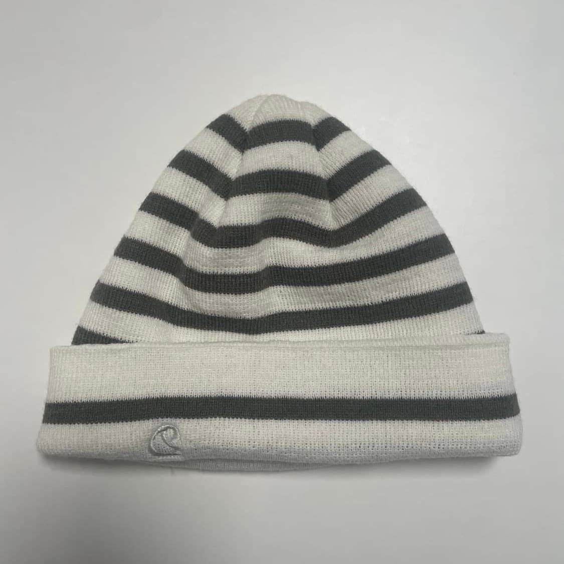 스마트어반유즈풀 코이세이오 striped logo 비니 (오늘만 판매) 상품이미지1