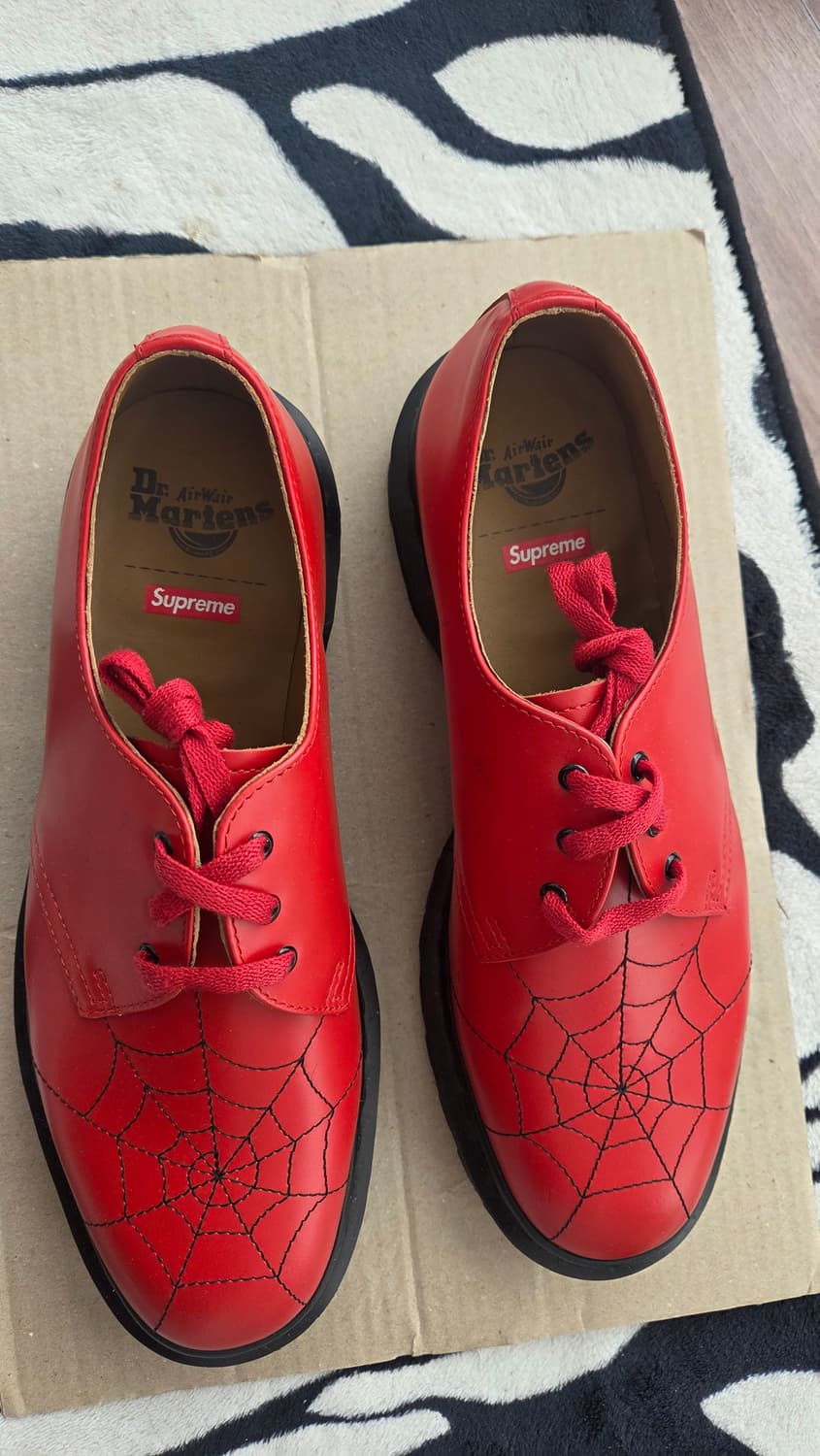 닥터마틴 x 슈프림 스파이더웹 3-아이 슈 레드 상품이미지2