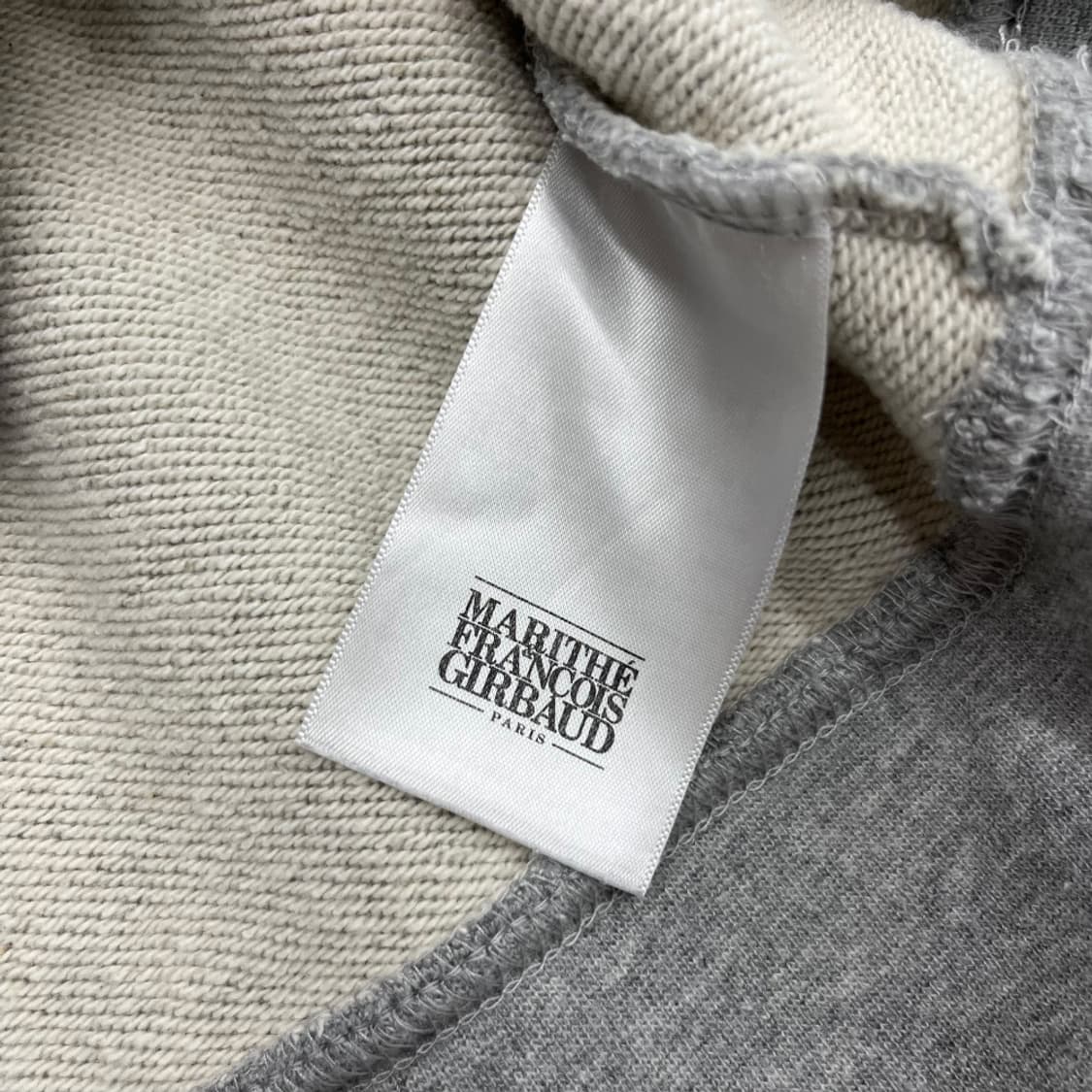 마리떼 프랑소와 저버 센터로고 그레이 맨투맨 XL 상품이미지6