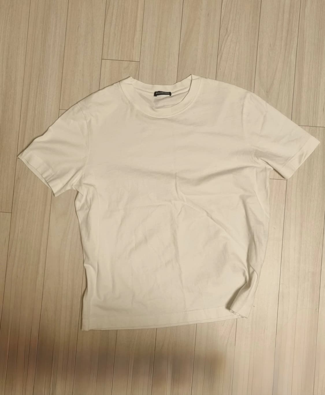 발렌시아가 백로고 반팔 티셔츠 판매합니다 상품이미지2