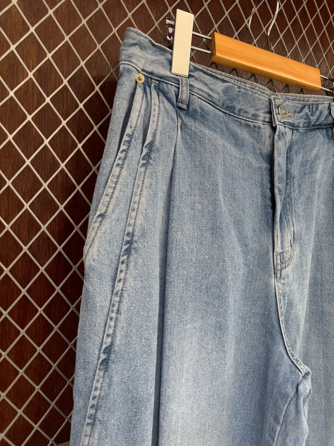 satur 세터 와이드 연청 핀턱 이중 포켓 데님 팬츠 L 상품이미지3