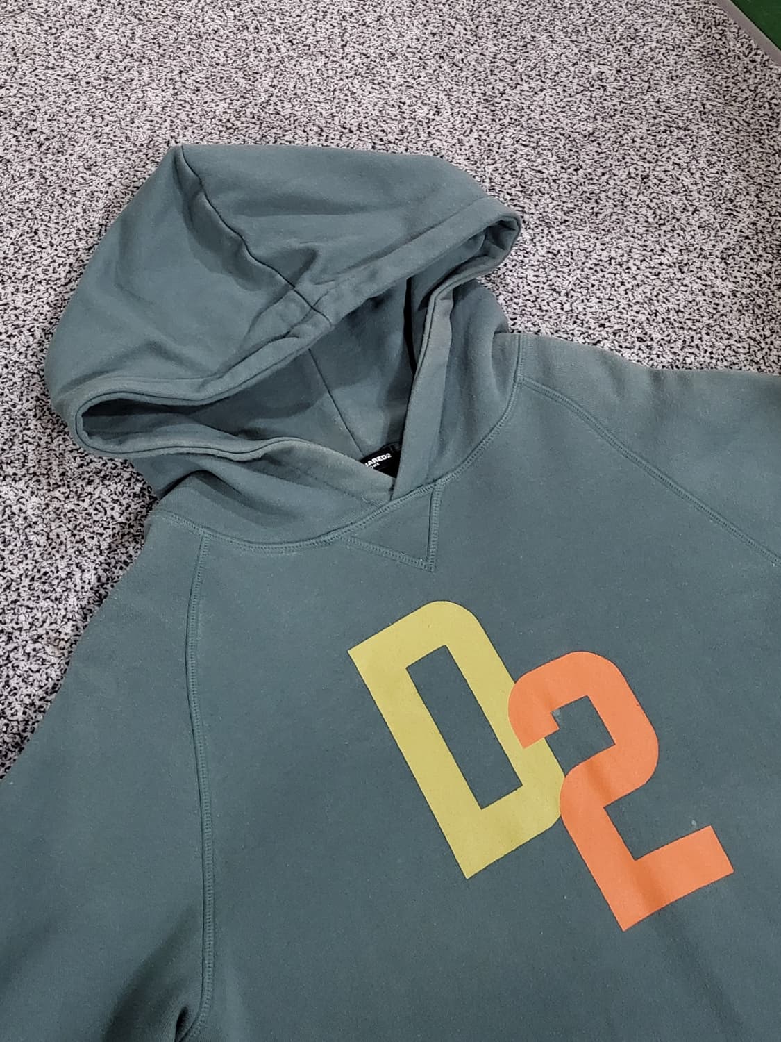 디스퀘어드2 후드티 상품이미지2