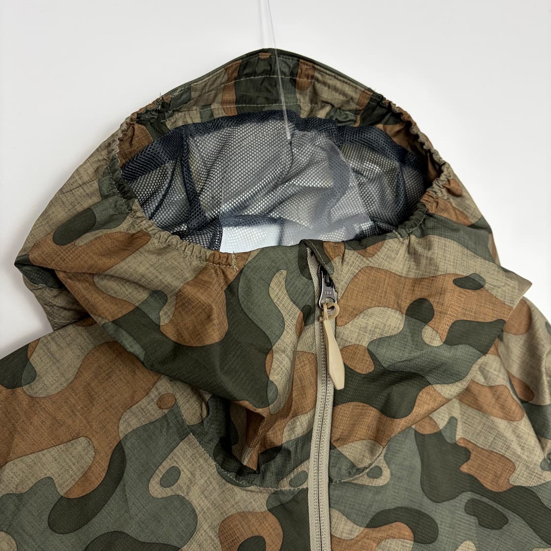 아디다스 카모 패턴 바람막이 자켓 상품이미지2