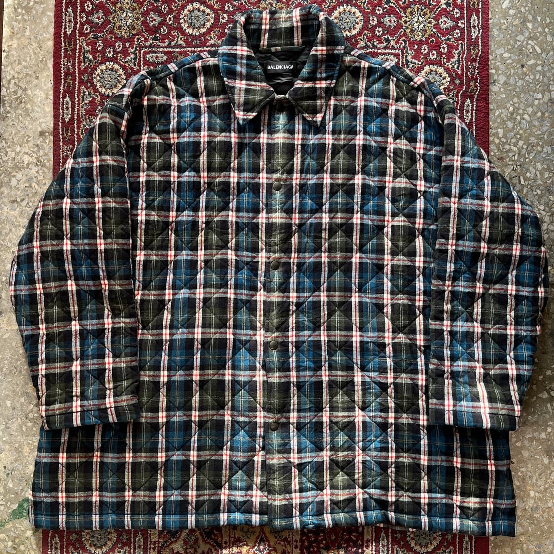 발렌시아가 18fw 퀼팅 셔츠 자켓 [ 105-110 ] 상품이미지1