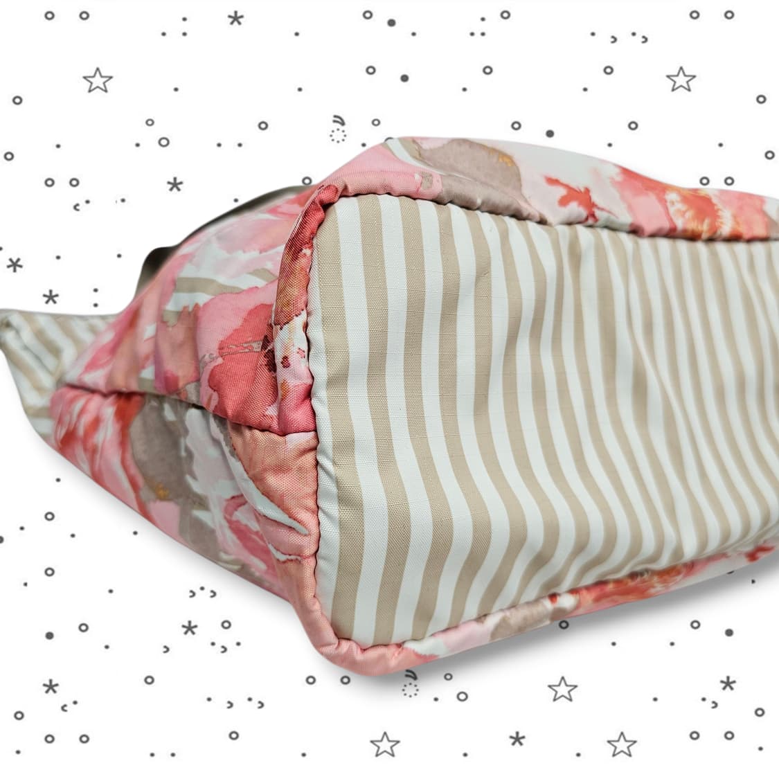 LeSportsac 레스포삭 스트라이프 플로럴 토트백 상품이미지5