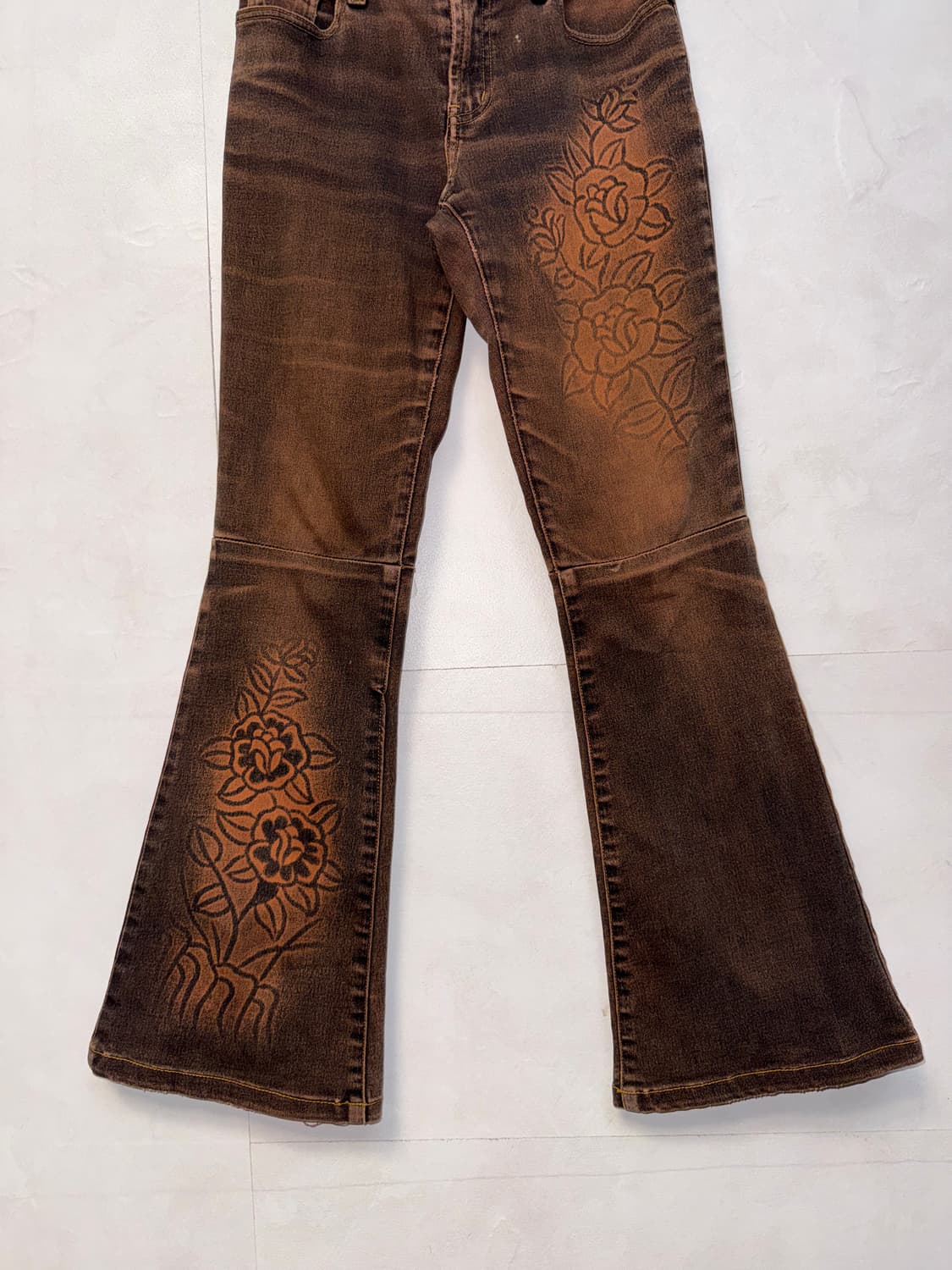 Washing brown denim oriental rose 부츠컷팬츠 상품이미지3