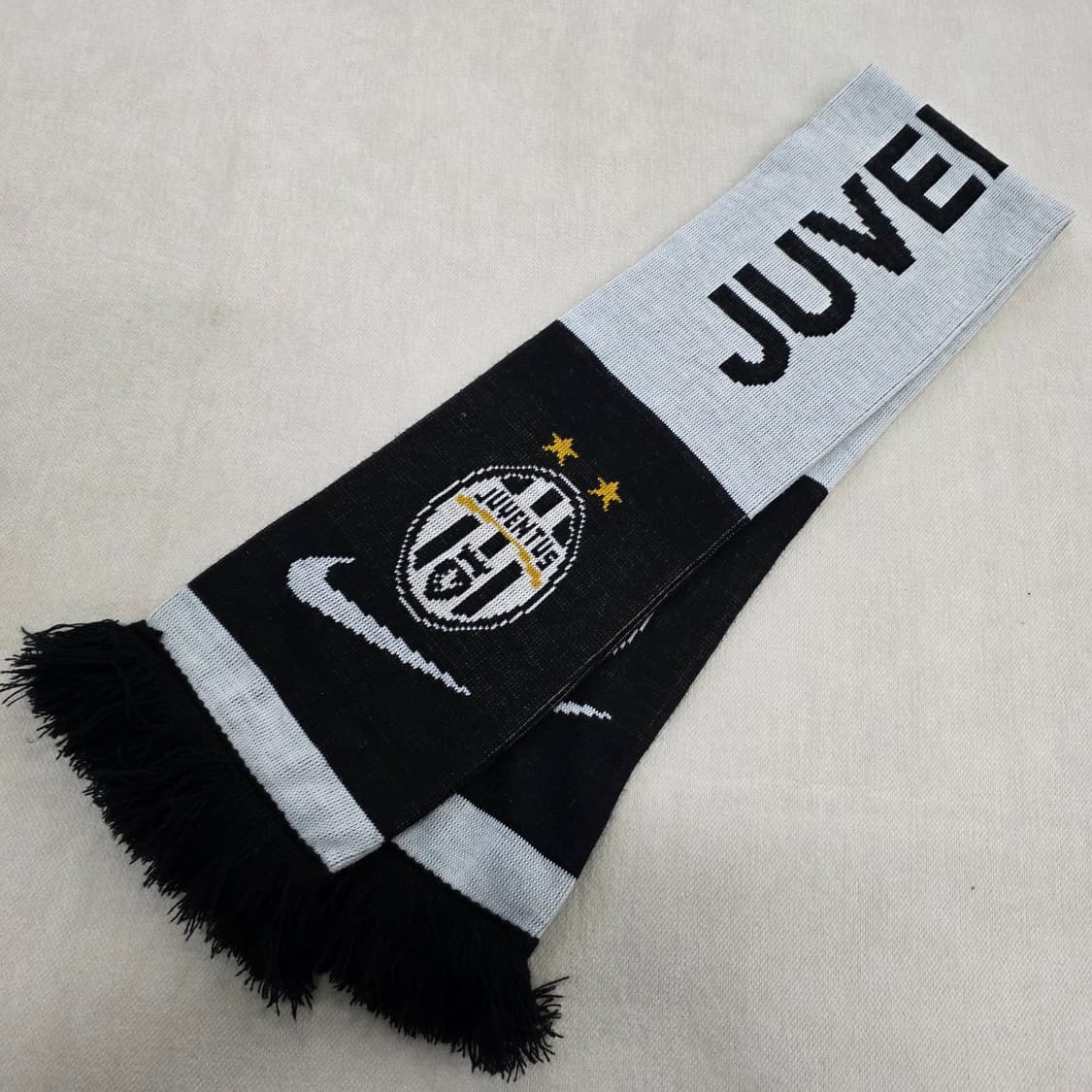 [실측확인] 유벤투스 나이키 축구 머플러 팬 스카프 1229J 상품이미지1