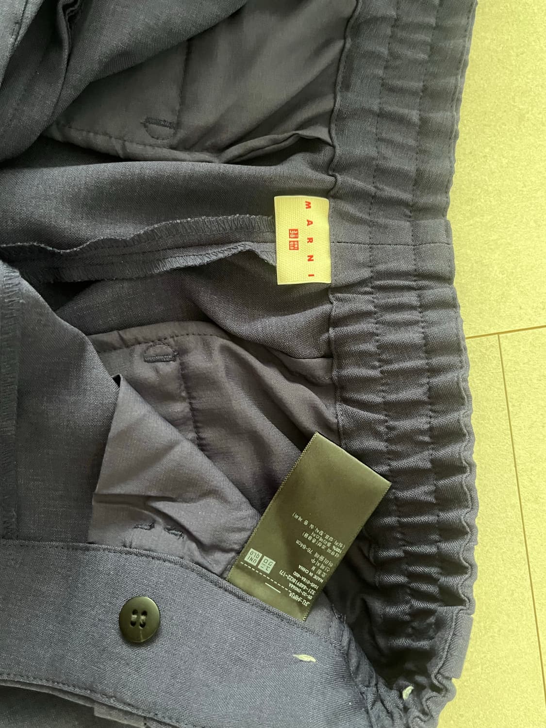 유니클로 x 르메르 바지 상품이미지3