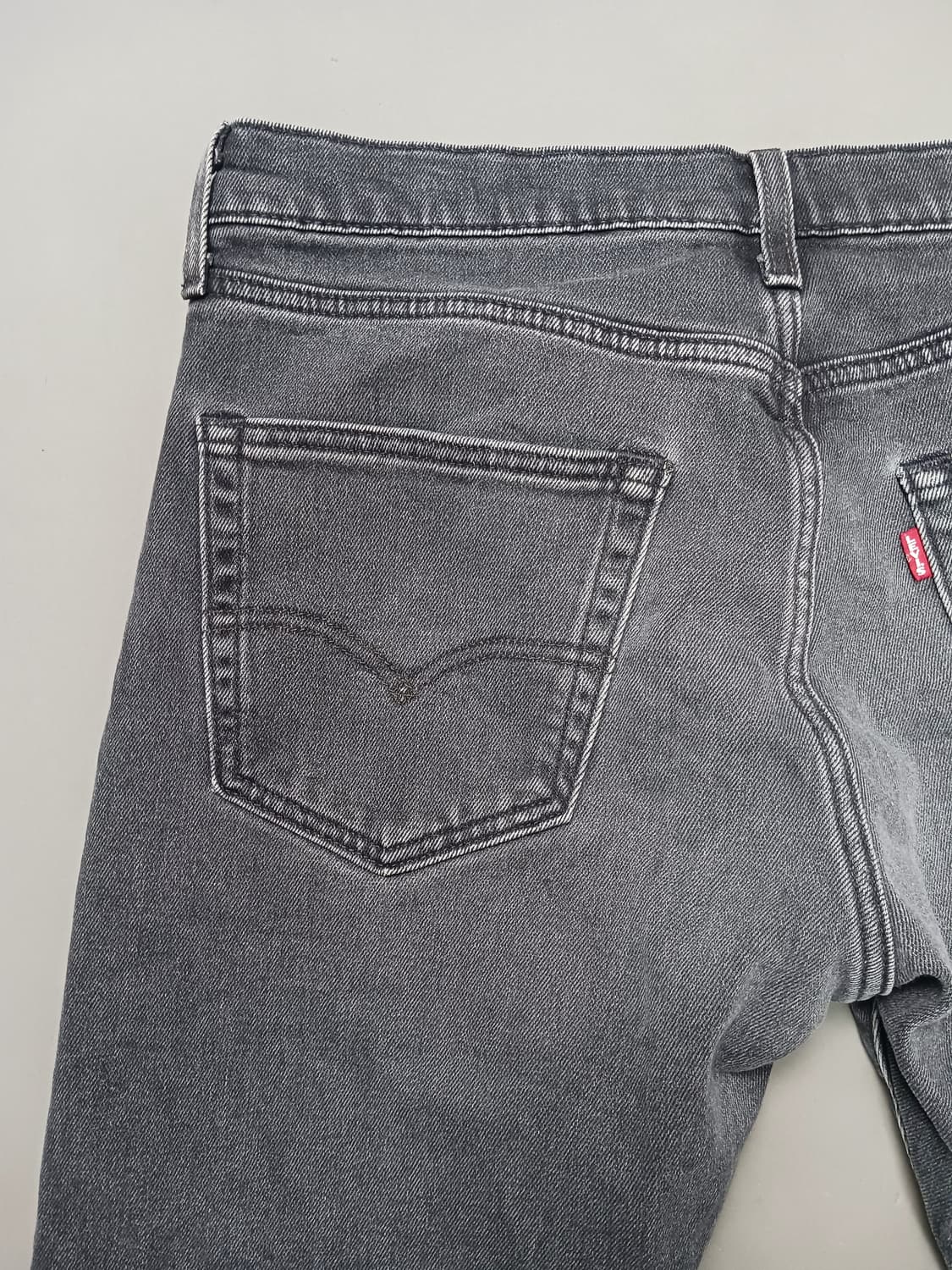 [32] 리바이스 프리미엄 502 웜 레귤러 테이퍼드 그레이진 청바지 상품이미지8