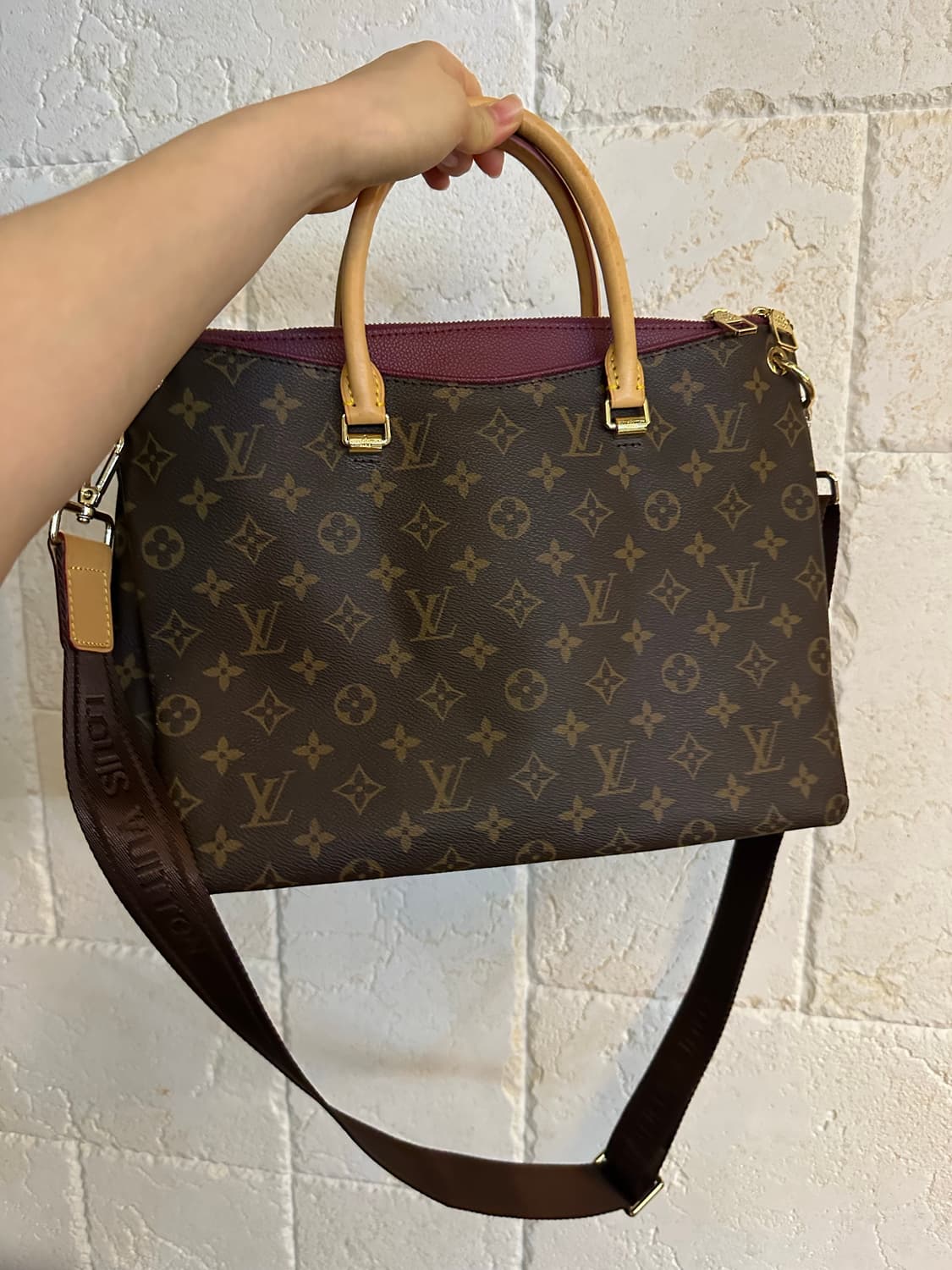 루이비통 팔라스 모노그램 숄더백 상품이미지2