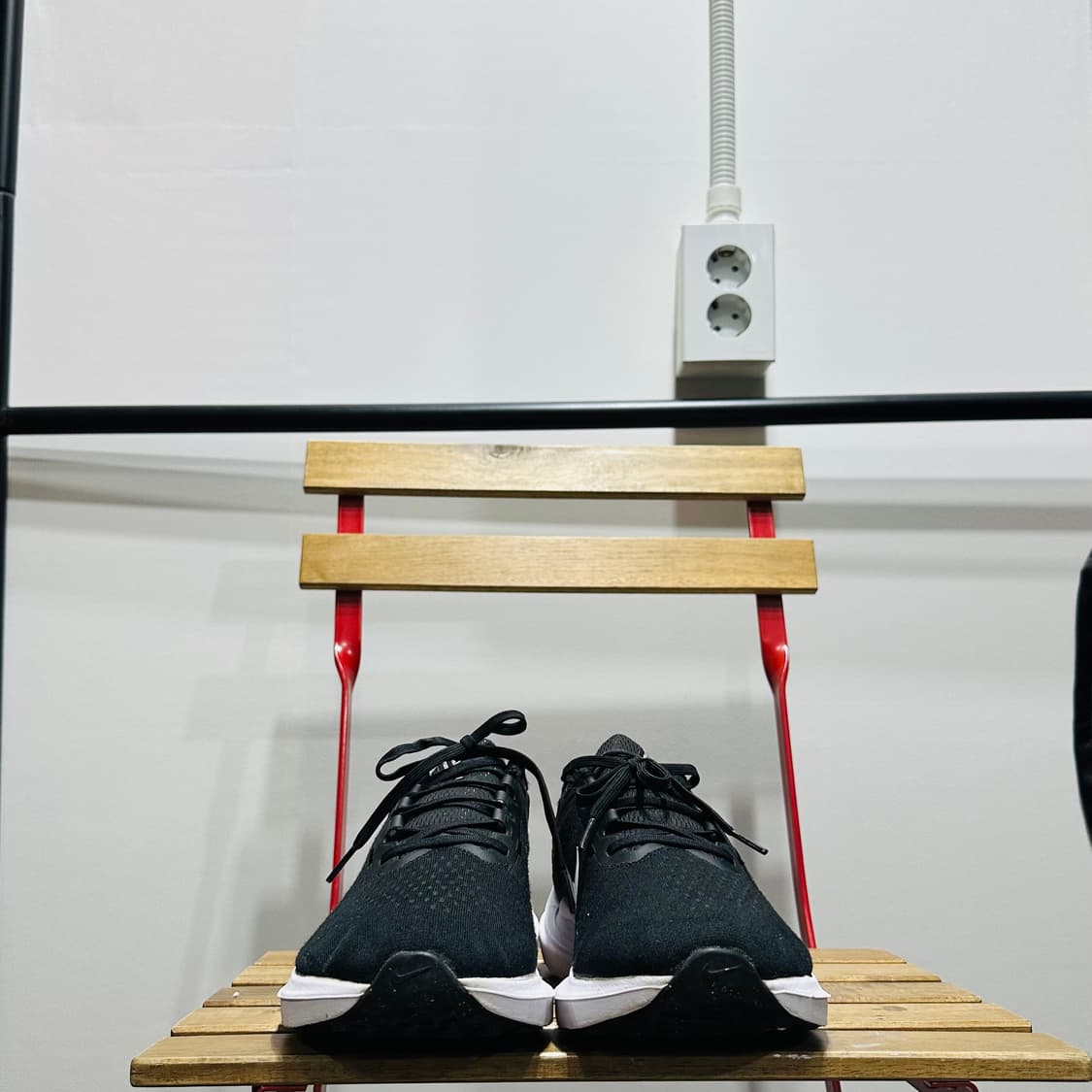 285) 나이키 운동화 남성 남자 신발 윈플로우 블랙 화이트 상품이미지2