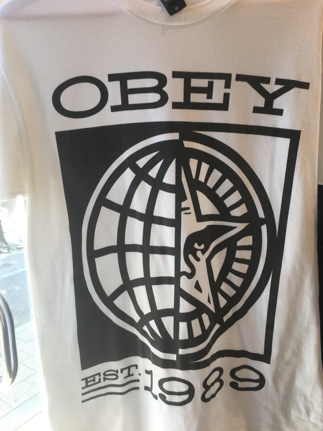 오베이Obey 로고티 상품이미지2