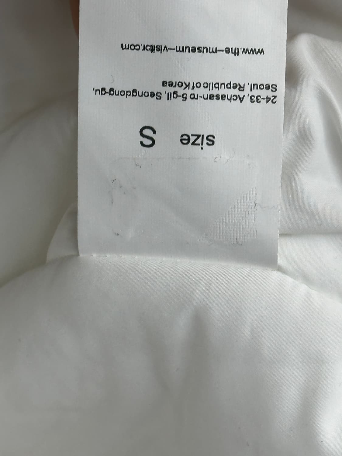 더뮤지엄비지터 크래용아트 프린팅 크롭패딩 S 상품이미지5