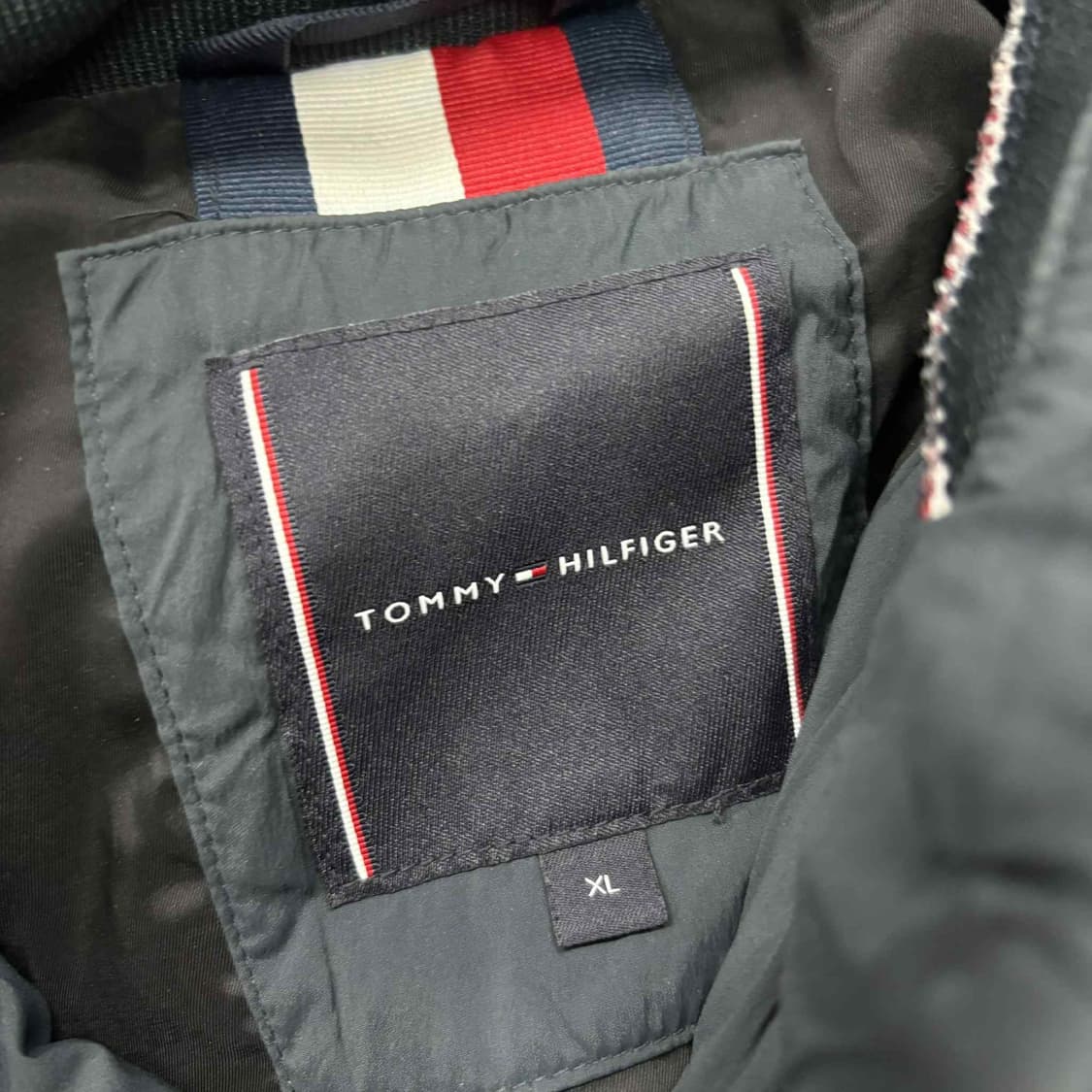 타미힐피거 니트 패딩 다운 자켓 맨즈라인 점퍼(XL) 상품이미지3