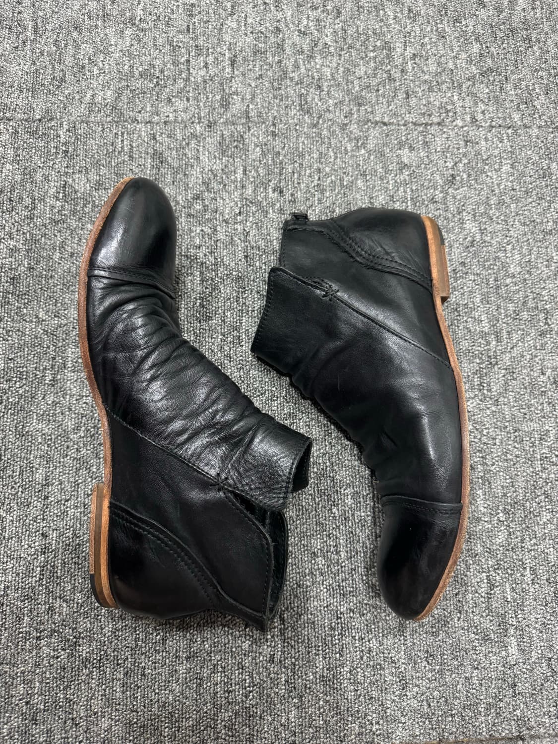 빈티지 블랙 카우하이드 토캡  풀온 앵글 부츠 270 구이디 상품이미지4